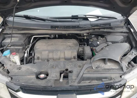 2016 Honda Odyssey Se from USA, damaged, VIN 5FNRL5H3XGB155113